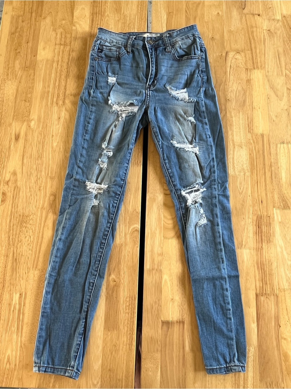 KanCan Ripped Skinny Jeans - Medium Blue Wash